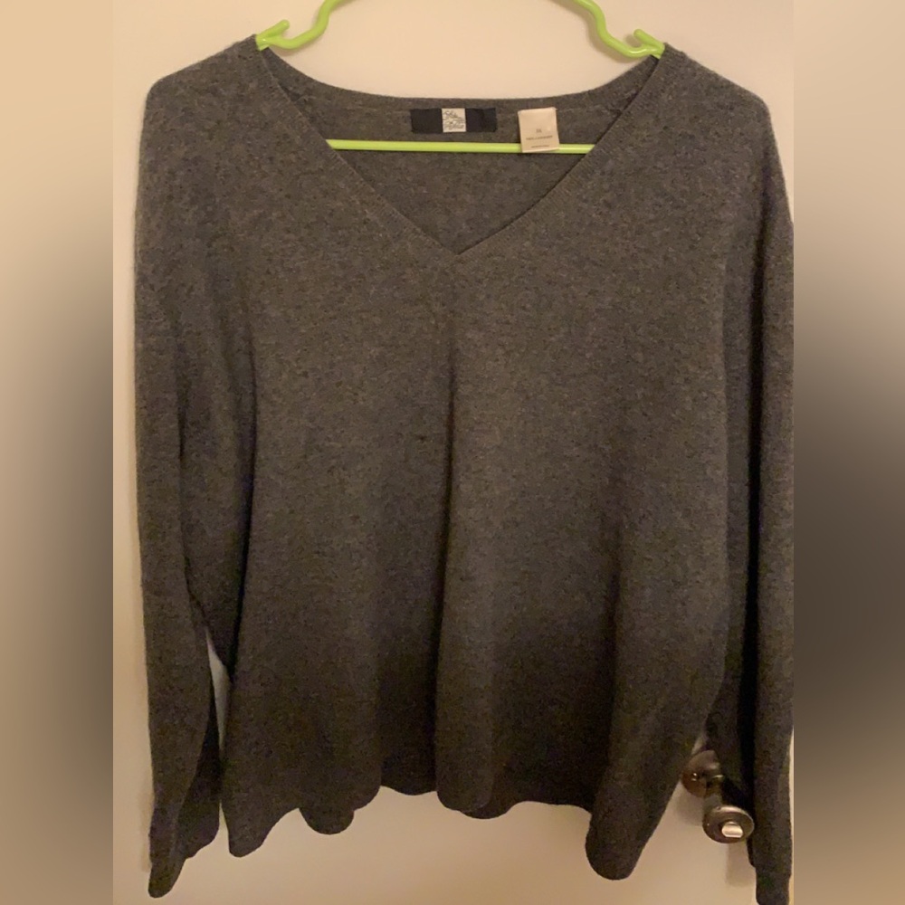 Saks Fifth Avenue 100% Cashmere Sweater V Neck Gray 3x (fits like 1-2x)